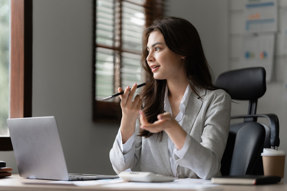 Éclairage sur l'affichage obligatoire en entreprise: une obligation légale au service du dialogue social